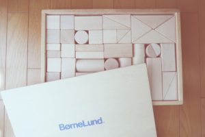 ボーネルンドの白木の積み木